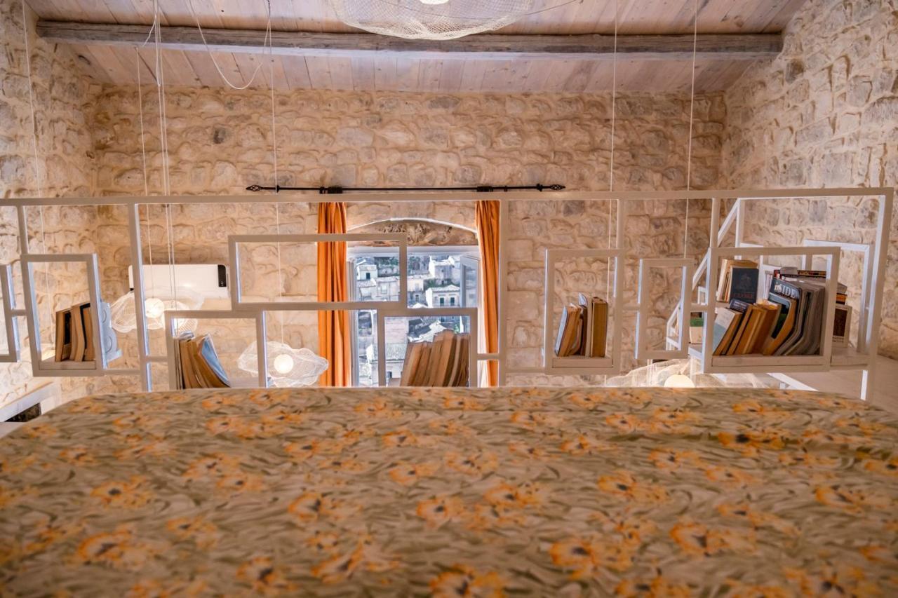 Luxury House Le Nuvole Apartamento Modica Exterior foto