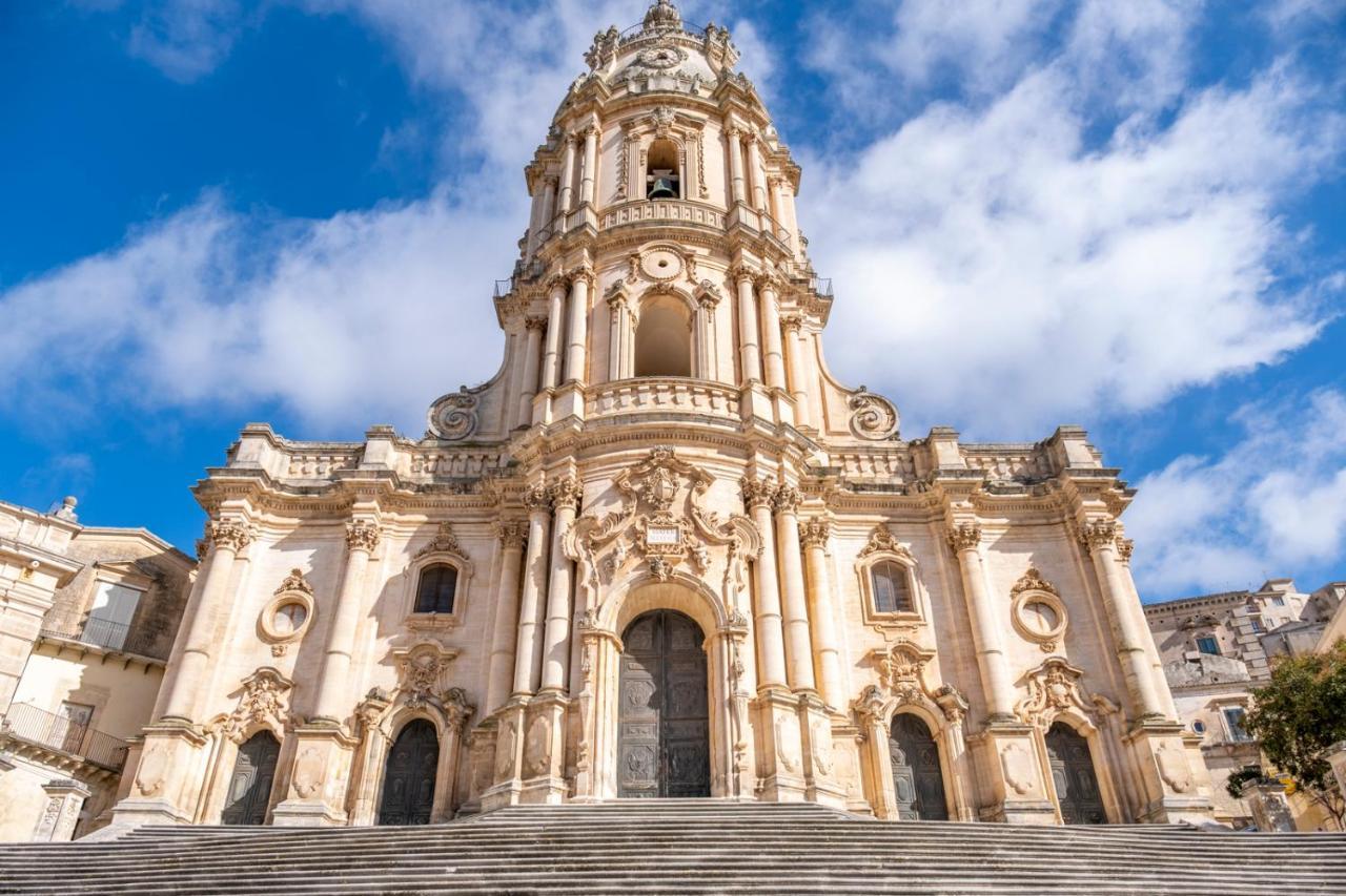 Luxury House Le Nuvole Apartamento Modica Exterior foto