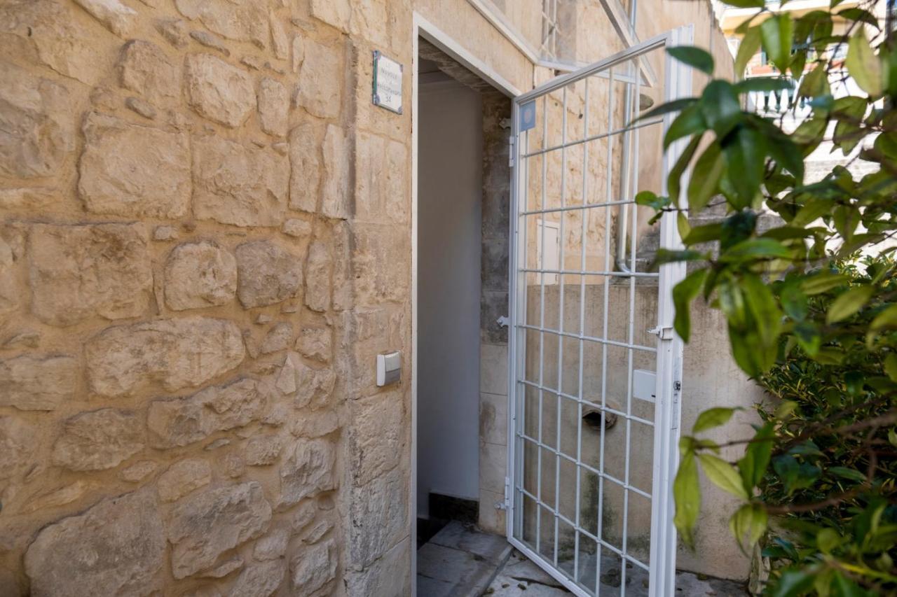 Luxury House Le Nuvole Apartamento Modica Exterior foto